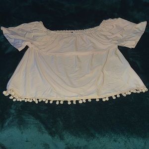 Brand: kensie || Size: Medium || Color: Beige